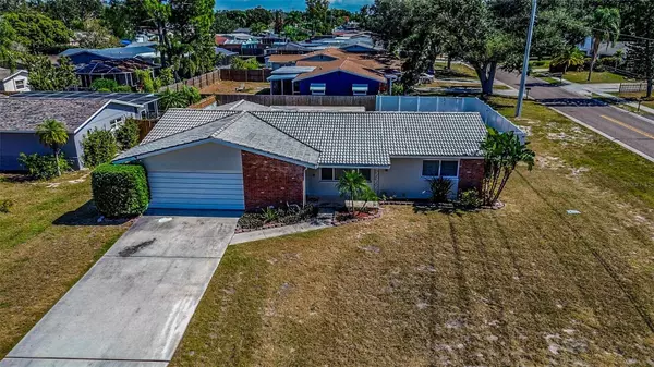 Seminole, FL 33776,8601 139TH ST