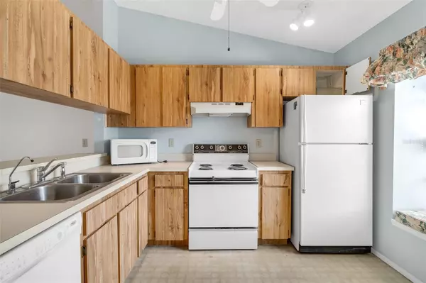 Treasure Island, FL 33706,220 ORION LANE #89