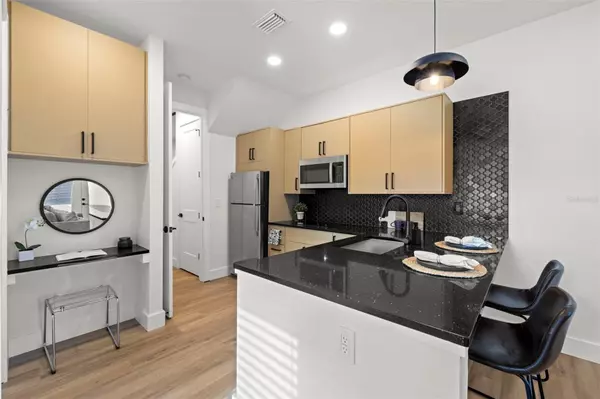 Tampa, FL 33602,212 W EUCLID AVE #B