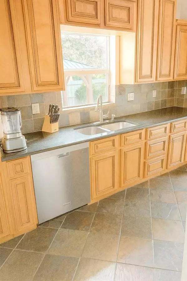 St Petersburg, FL 33713,4760 4TH AVE N