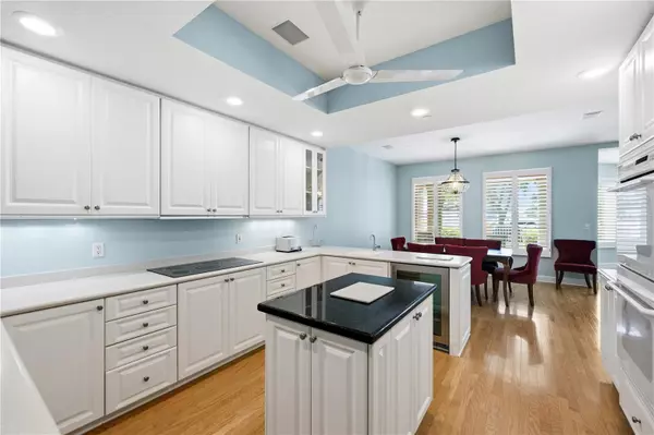 St Petersburg, FL 33701,515 5TH AVE NE