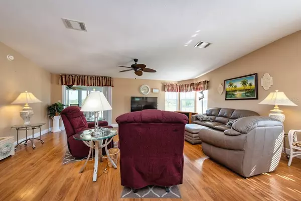 Zephyrhills, FL 33541,37142 NEUKOM AVE