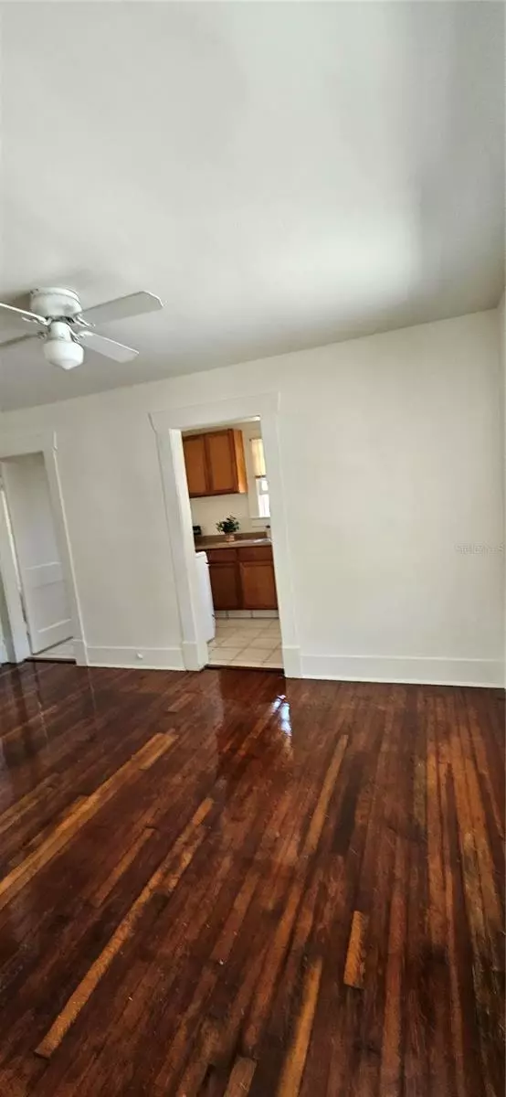 St Petersburg, FL 33701,708 GROVE ST N