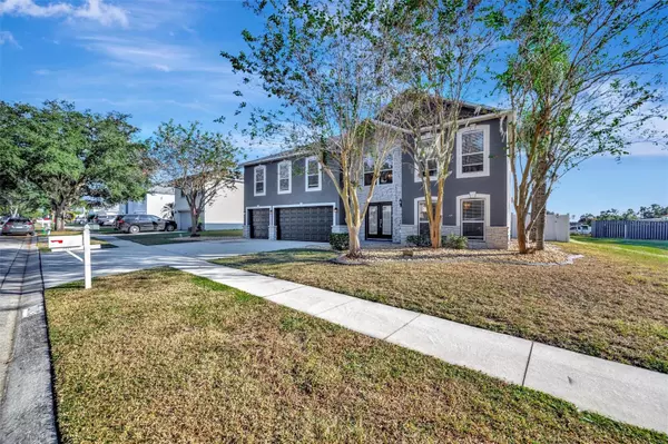 Valrico, FL 33594,2115 VALRICO HEIGHTS BLVD