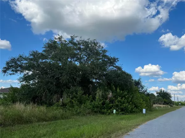 Rotonda West, FL 33947,134 APRIL RD