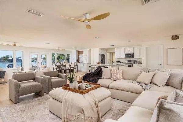 St Pete Beach, FL 33706,231 S JULIA CIR