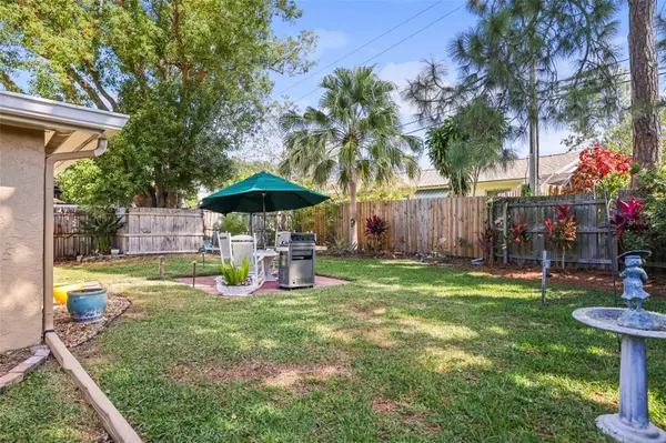 Dunedin, FL 34698,1215 LAZY LAKE RD E