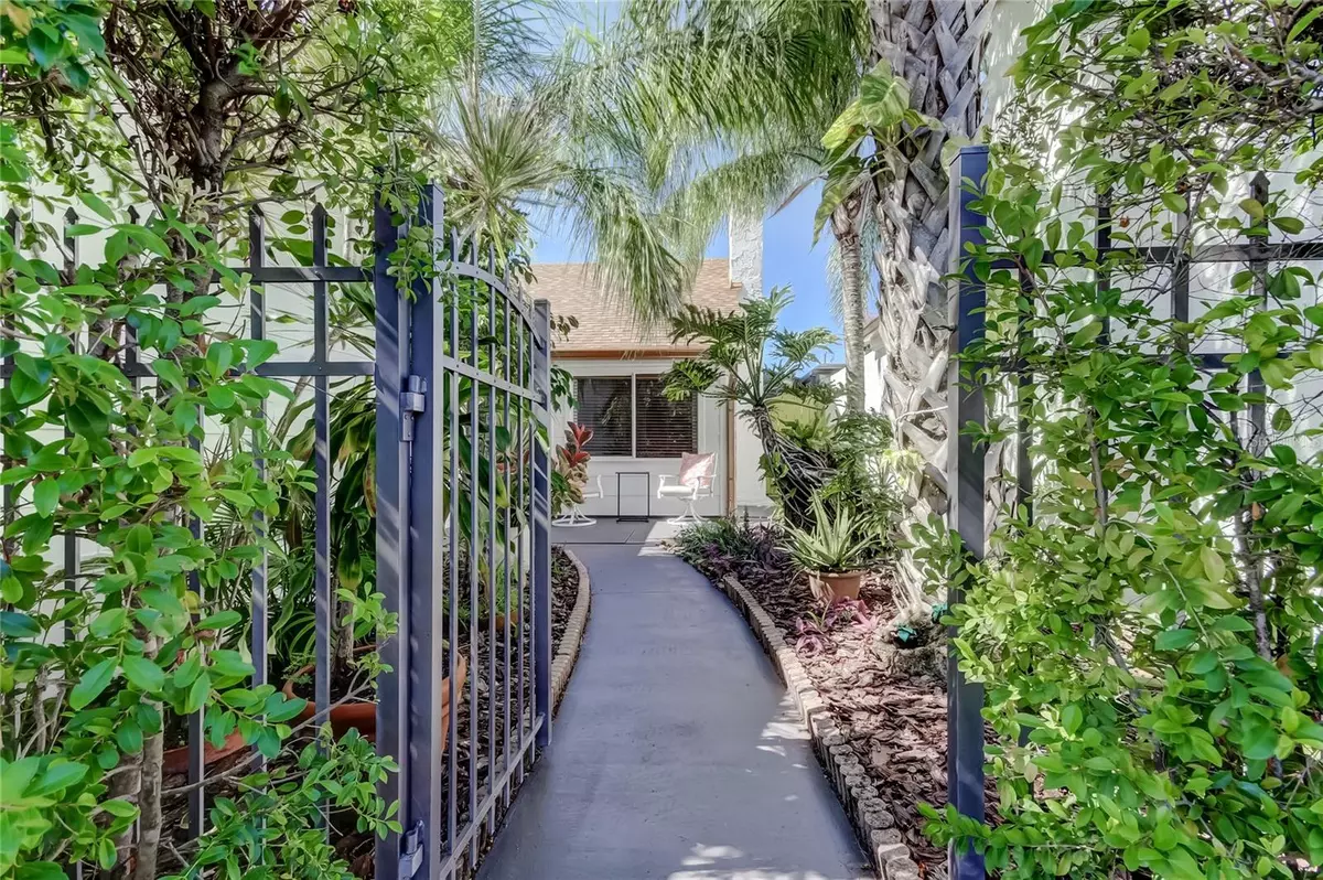 Hudson, FL 34667,12625 SHELL POINT DR