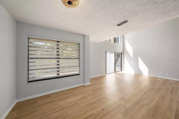 Tampa, FL 33614,4008 CIRCLEWOOD CT