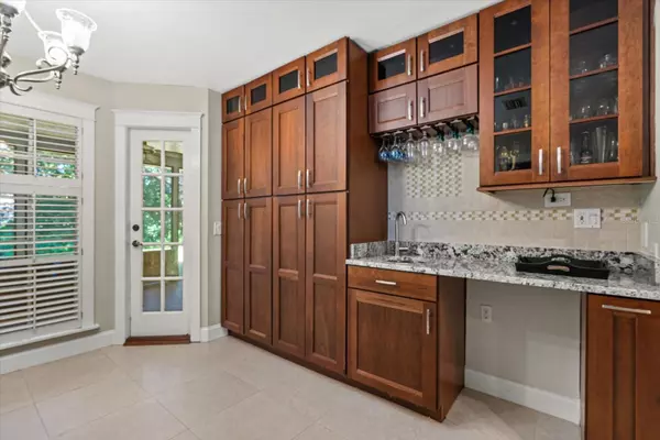 Tampa, FL 33624,16516 OLEY RIDGE CT