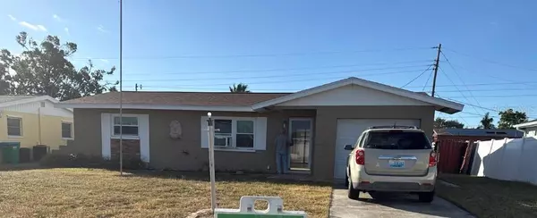 12174 79TH AVE, Seminole, FL 33772