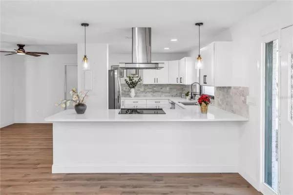 Deltona, FL 32738,2361 KIMBERLY DR