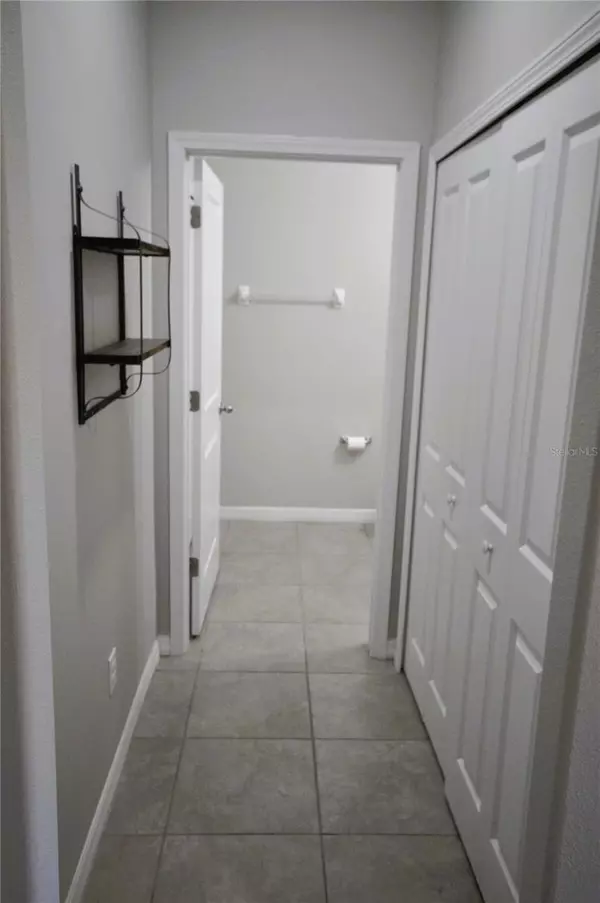 Riverview, FL 33578,10658 LAKE MONTAUK DR