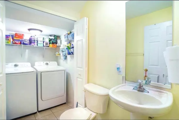 St Petersburg, FL 33705,3869 ISLAND WAY