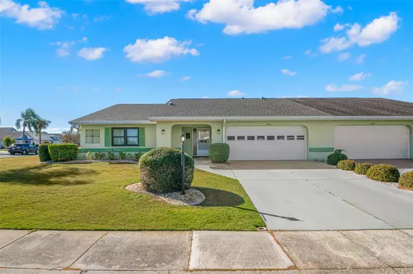 Sun City Center, FL 33573,302 LINGER LN