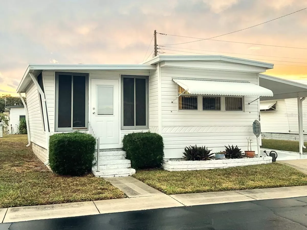 Largo, FL 33771,2000 E BAY DR #100