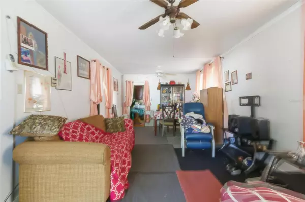 Tampa, FL 33610,2415 E IDA ST