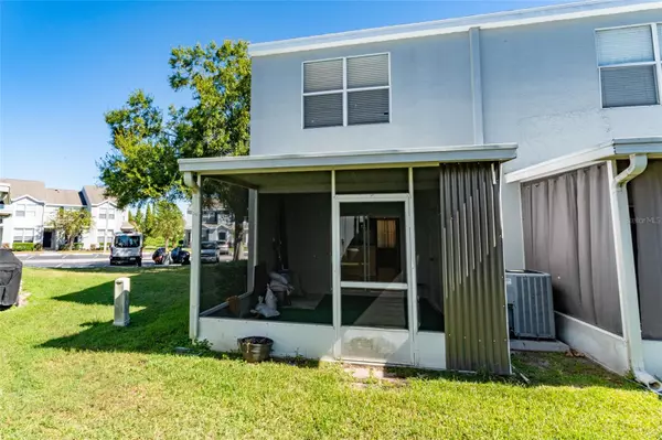 Riverview, FL 33578,10423 HERON LAKE DR