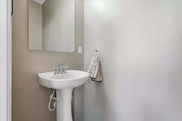 Tampa, FL 33605,1808 E COLUMBUS DR #1