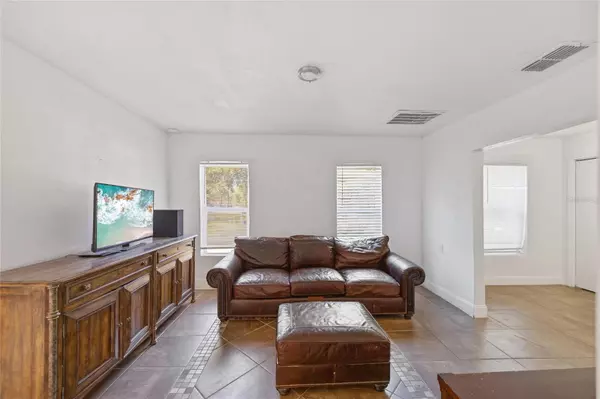 Plant City, FL 33563,1104 E ALSOBROOK ST