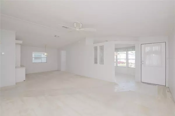 Largo, FL 33771,1001 STARKEY RD #767