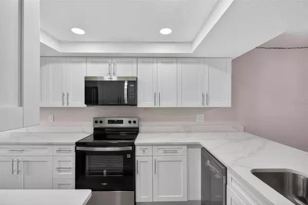 Tarpon Springs, FL 34689,1933 GOLFVIEW DR #1933