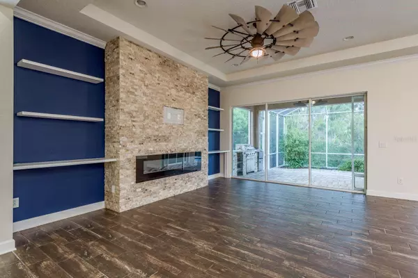 Apollo Beach, FL 33572,5116 COASTAL SCENE DR