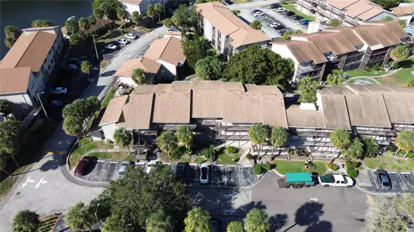 Tampa, FL 33615,6336 NEWTOWN CIR #36A2