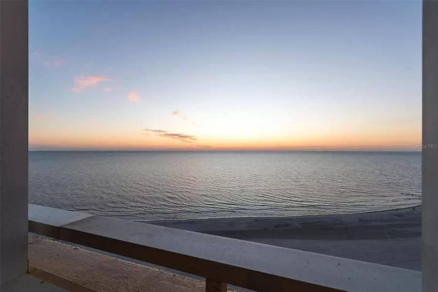 17920 GULF BLVD #1504, Redington Shores, FL 33708