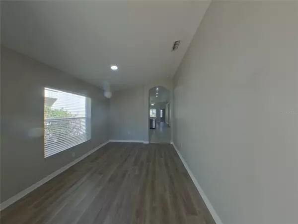 Ruskin, FL 33570,Address not disclosed