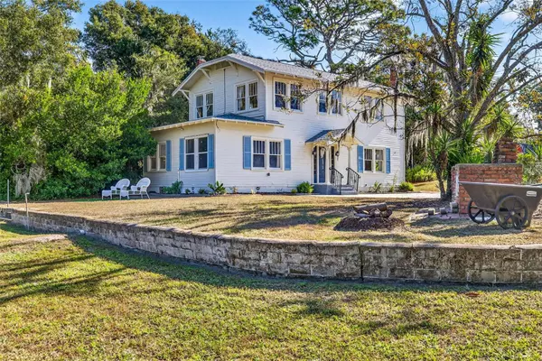 Tampa, FL 33604,6100 RIVER TER