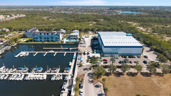 Ruskin, FL 33570,1025 SEAGRAPE DR