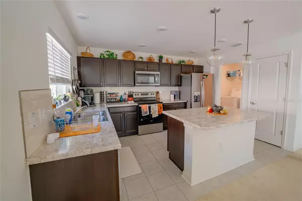 Riverview, FL 33578,10561 LAGUNA PLAINS DR