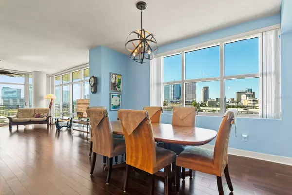 Tampa, FL 33602,1120 E KENNEDY BLVD #619