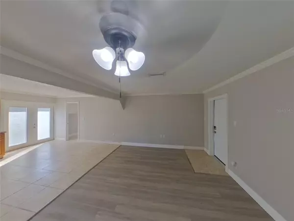 Sarasota, FL 34239,Address not disclosed