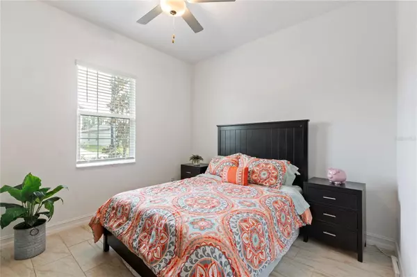 Land O Lakes, FL 34637,8692 LITTLE BLUESTEM DR