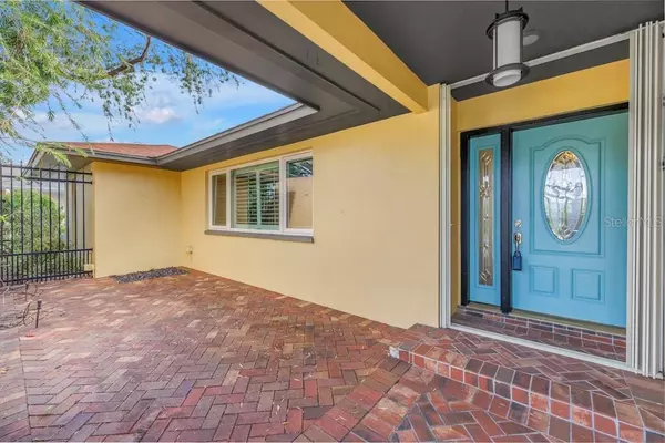 Seminole, FL 33772,11174 90TH TER