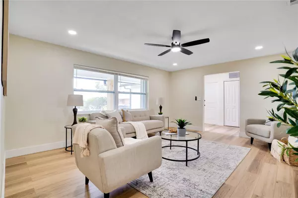 St Petersburg, FL 33710,6923 16TH AVE N