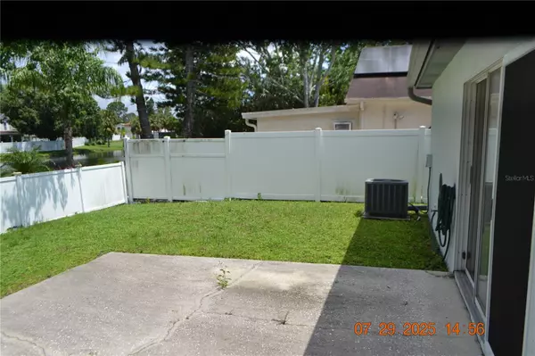 Tampa, FL 33624,10131 CEDAR DUNE DR