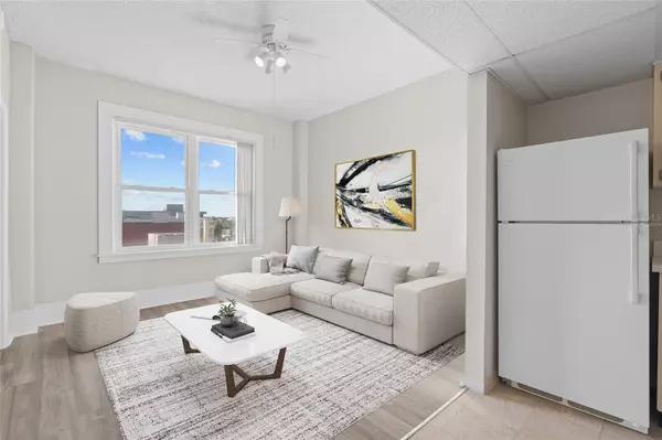 St Petersburg, FL 33701,411 1ST AVE N #703