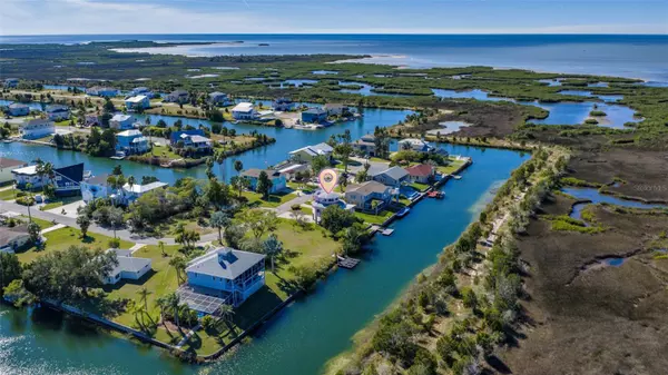 Hernando Beach, FL 34607,3460 CRAPE MYRTLE DR