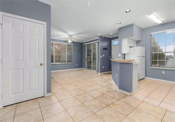 Tampa, FL 33626,9262 LAKE CHASE ISLAND WAY