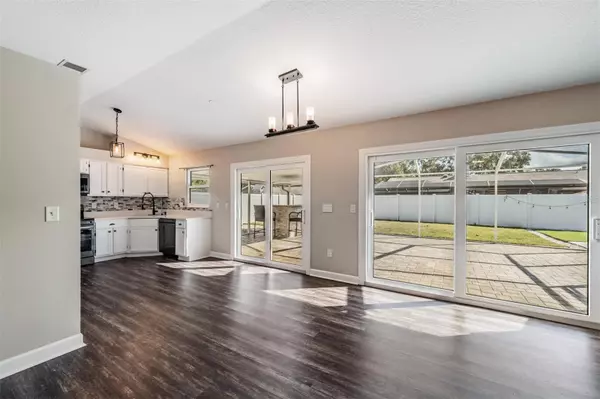 Oldsmar, FL 34677,714 SATINLEAF AVE