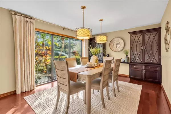 Bradenton, FL 34209,2383 LANDINGS CIR