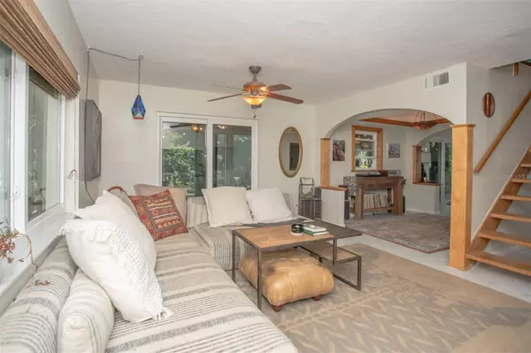 Venice, FL 34293,645 PALMETTO DR