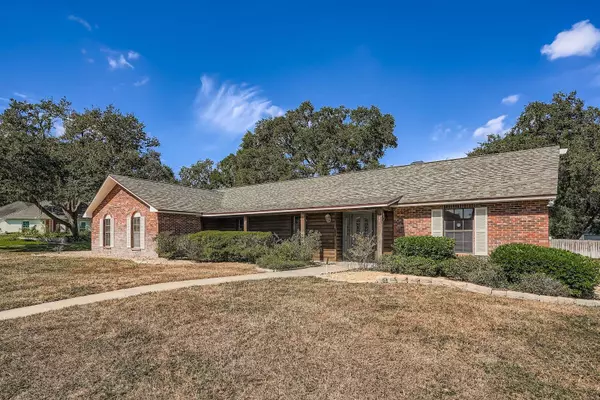 Seffner, FL 33584,902 RETRIEVER AVE