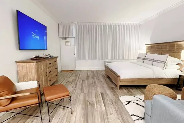 Ruskin, FL 33570,611 DESTINY DR #516