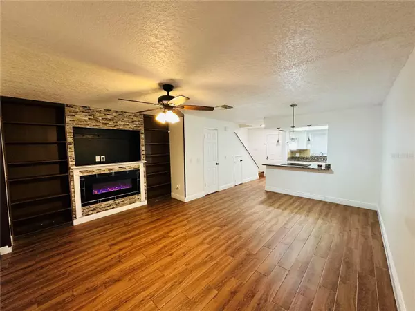 Tampa, FL 33614,4010 PINE LIMB CT