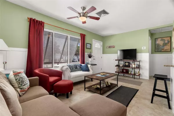 Clearwater Beach, FL 33767,46 KIPLING PLZ