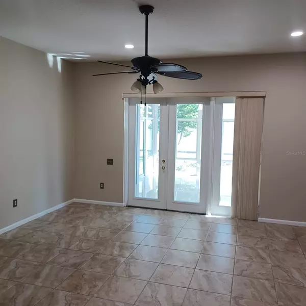 Wesley Chapel, FL 33544,5340 RIVA RIDGE DR